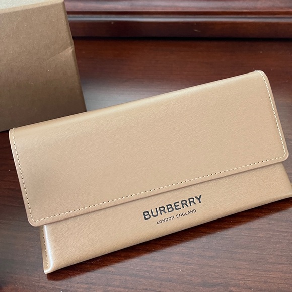 Burberry Black Sunglasses with Tan Case